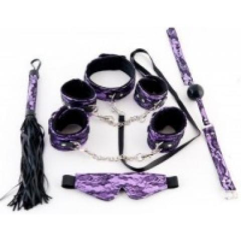 716053 Кружевной набор пурпурный: маска, наручники, оковы, ошейник, флоггер, кляп