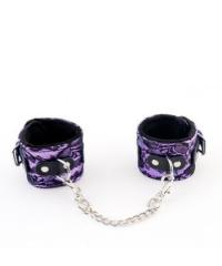 Кружевные наручники пурпурные