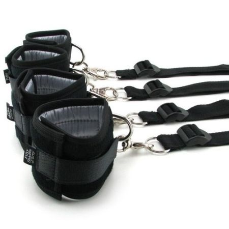  fs-40185 комплект бондажа under the bed restraints kit черный с серым наложенным платежом
