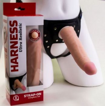 Страпон с поясом Harness 17,5x4см